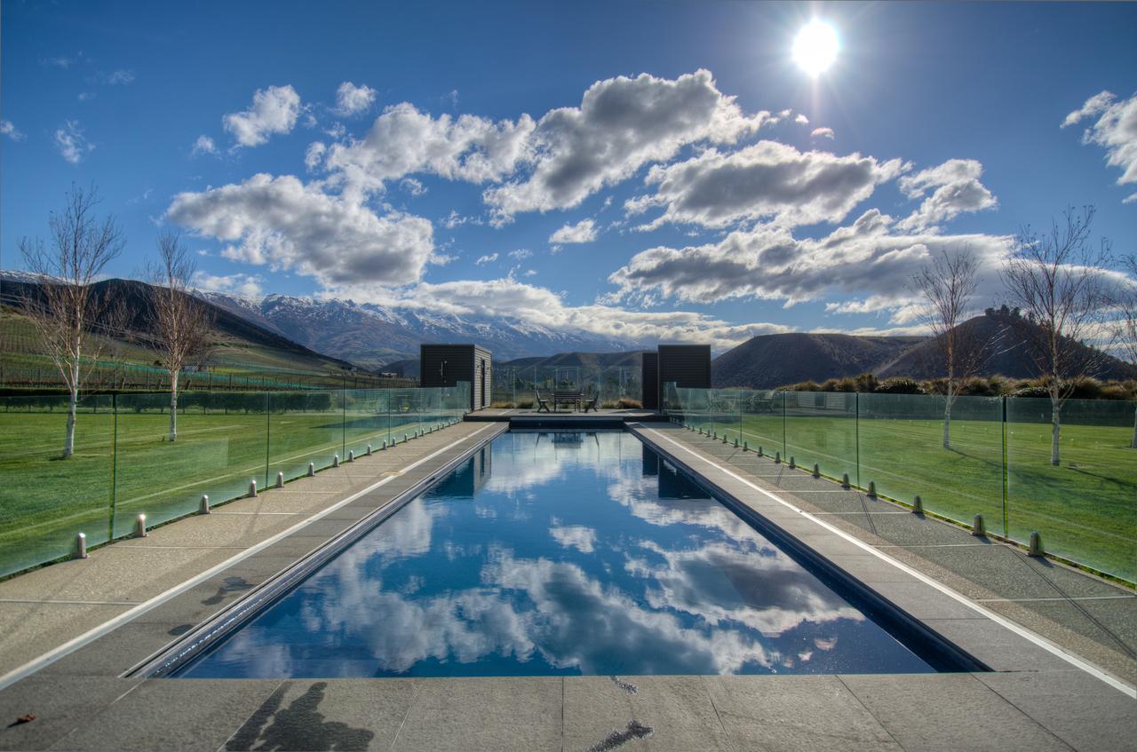 Mt Michael Lodge Cromwell Bagian luar foto